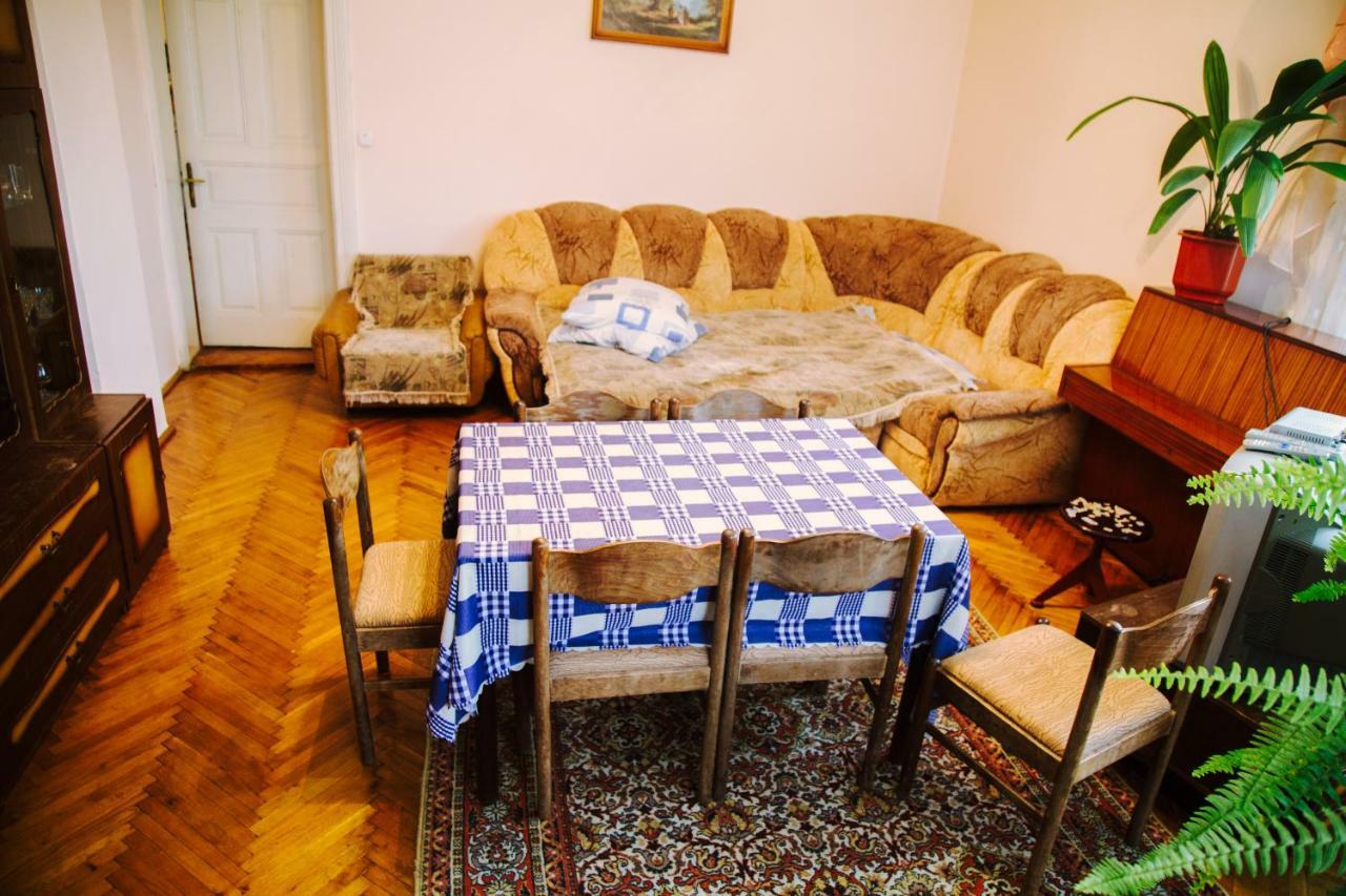 Zabava Apartment Яремче Екстериор снимка